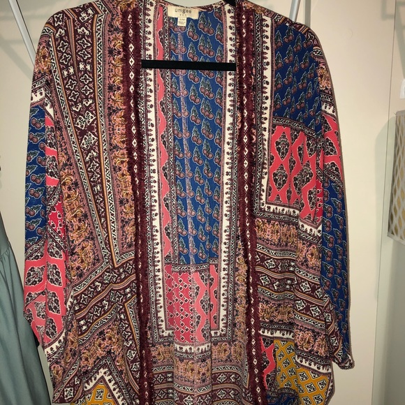 Knee length kimono - Picture 1 of 3